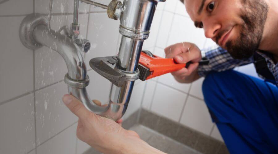Professional bathroom faucet installation in Weslaco, TX
